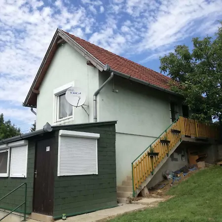Ferienhaus Apartman Sümeg